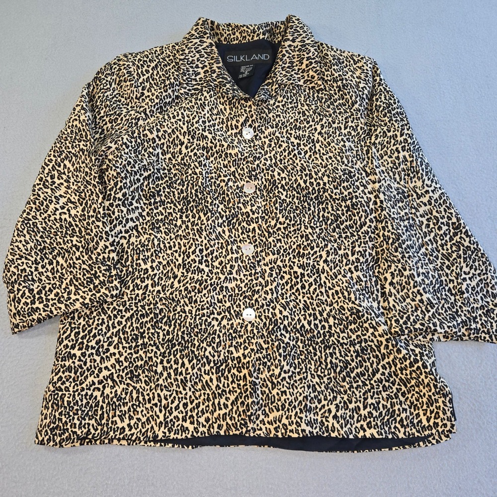Silkland Leopard Print Blouse Womens 8 Tan Black 100% Silk Button Front Jacket